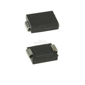 Réduction de volume ER3G T/R SMC (circuits intégrés de composants électroniques) - Product Image 1
