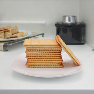 Dulce sabor Energía-Galletas <span class=keywords><strong>de</strong></span> <span class=keywords><strong>coco</strong></span> comprimidas Glucosa Característica <span class=keywords><strong>Harina</strong></span> <span class=keywords><strong>DE</strong></span> TRIGO Soda salada principal Galletas Leche <span class=keywords><strong>Comprar</strong></span> galleta Soda - Product Image 1