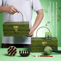 Coffret Cadeau Bien-être Pratique : Kit de Massage Minimaliste Moderne avec Fleurs en Soie pour la Fête des Enseignants et les Anniversaires