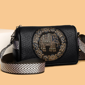 Fashionable Vintage Lady Portable Women's Shoulder <b>Bag</b> with Zip Closure Anti-Theft Design for Daily Use 7137 - Product Image 1