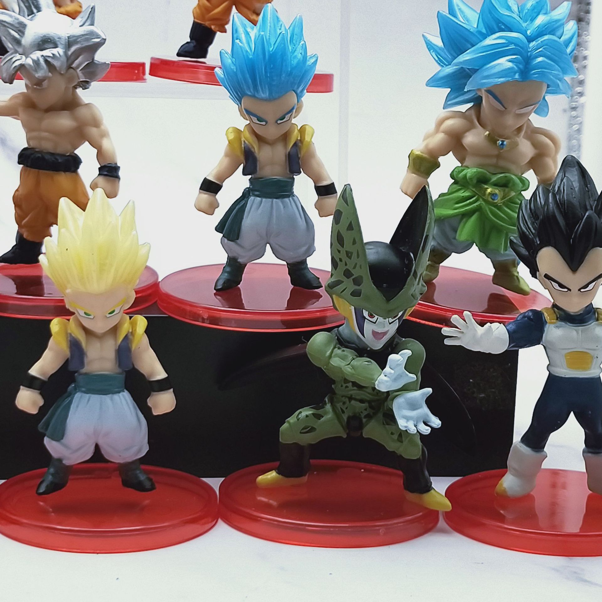 ドラゴンボールフィギュア　ノーマルコンプ ドラゴンボールZ」魔人ブウのフィギュア完全セットが予約開始