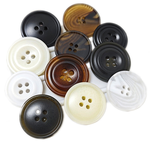 Botones de Resina Clásicos de Alta Calidad con Reverso Plano para Camisas, Suéteres y Abrigos de <span class=keywords><strong>Hombre</strong></span> y Mujer, Accesorios de <span class=keywords><strong>Ropa</strong></span> de 4 Agujeros - Product Image 3