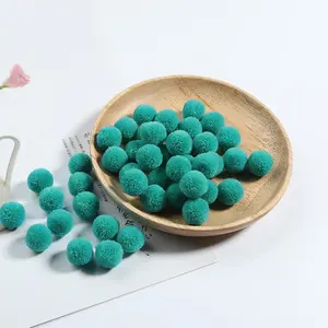 Boule de pompons en peluche doux et moelleux 20mm ponpoms bricolage à la main couture artisanat enfants jouet décor de mariage - Product Image 2