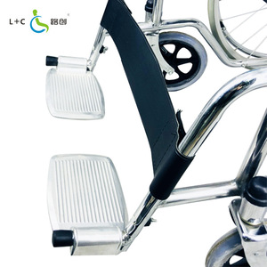 Fauteuil roulant pliable léger L+C LCW809, chariot de mobilité manuel pour personnes âgées et handicapées, usage en réadaptation - Product Image 3