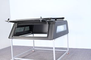 Hardtop de camionnette en aluminium imperméable à trois portes avec boîte de rangement pour accessoires Ford Ranger/F150/Tacoma/HILUX REVO - Product Image 4