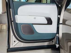 Li L9 Ultra SUV Hybride Électrique LiL9 – Boîte de Vitesses Automatique à Prix Réduit, Véhicule à Énergie Nouvelle Pro Max, Voitures Électriques à Dépôt - Product Image 5
