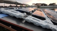 Système solaire flottant pour lac océan énergie solaire HDPE ponton flottant maison lac flotteur système d'énergie solaire