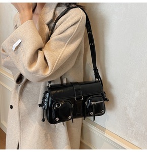 New Sweet Cool <b>Small</b> Shoulder <b>Bag</b> Fashion Handbag Woman Underarm <b>Black</b> <b>Bag</b> Wholesale Tanjing - Product Image 6