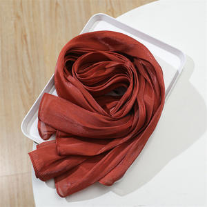 Le plus récent pour <span class=keywords><strong>Amazon</strong></span> tendance dame lisse doux brillant <span class=keywords><strong>soie</strong></span> châle crêpe froissé paillettes plaine miroitant Hijab pour les femmes musulmanes écharpe - Product Image 6