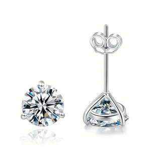 Pendientes de tuerca solitarios minimalistas coreanos de moissanita con corte brillante redondo VVS GRA de 0.1 ct a 2 ct, engaste de garra de oro laminado de 14K - Product Image 1