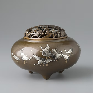 Quemador de Incienso Japonés Kisendo Senbazuru, Aromático y de Lujo, Koro de Cobre al por Mayor, Decoración Dorada y Plateada, Arte, Regalo Premium - Product Image 4