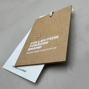 Etiquetas para Ropa con Envío Inmediato, Impresión UV, Grabado en Relieve, Logotipo Personalizado, Entrega Rápida, Etiquetas de Papel para Calzado - Product Image 2