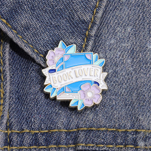 Discount Hand-made Ornaments Metal Crafts Fashion Brooch Metal Badge for Bag Hat Clothing Decoration