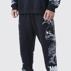 Men's Black Hooded Sweatshirt Set With Front Print Pocket Regular Fit Casual Autumn Wear - Product Image 3