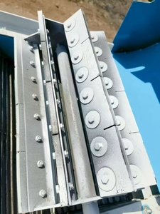 Machine à décortiquer les cacahuètes électrique 500 kg/h, construction en acier, haute productivité pour le traitement des arachides - Product Image 5