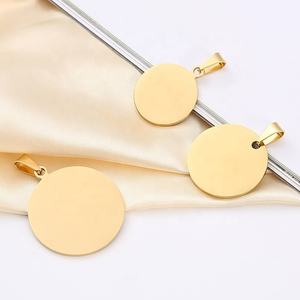 ป้ายสแตนเลสทรงกลม สีเงิน ทอง โรสโกลด์ ดำ น้ำเงิน  แบบเปล่า  แบบสลัก  มีรูด้านในและด้านนอก  บัตรประจำตัวสัตว์เลี้ยง - Product Image 6