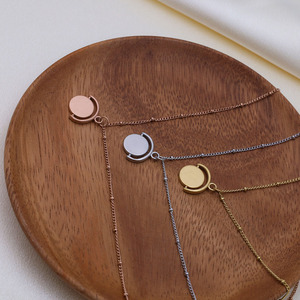 Moon Shape Stainless Steel Necklace Round Pendant Clavicle Chain For Women Everyday Wearing Rose Gold Silver Gold - Product Image 1