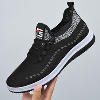 Zapatillas deportivas transpirables de verano para hombre, suela blanda, nuevas, de comercio exterior, para correr, informales, de color liso, venta directa de fábrica.