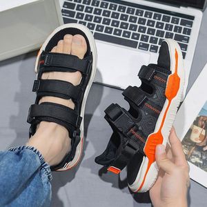 Nouvelles sandales de plage pour couple, été, semelle plate, respirantes, semelles souples, chaussures décontractées pour étudiants - Product Image 5