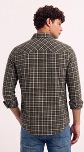 Camisa de Algodón Oxford a Cuadros para Hombre, Corte Slim Fit, Casual y Formal, Manga Larga, Calidad de Exportación, Proveedor al por Mayor - Product Image 2