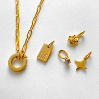 Pulsera de Cadena de Acero Inoxidable Chapada en Oro de 14K para Mujer, con Colgante de Letra M, Flor y Estrella, Joyería Emanco