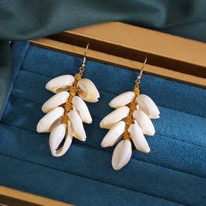 Boucles d'oreilles tissées mode Vintage tissé à la main coquille pendentif frange boucles d'oreilles pour femmes Uionen 1087 - Product Image 1