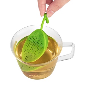 Les filtres à thé en silicone sont pratiques et pratiques pour une utilisation dans les tasses thermos, les théières et les tasses comme infuseurs à thé. - Product Image 1