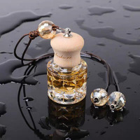 Diffuseur de parfum pour voiture suspendu au design unique de 5 ml, flacon de diffuseur de parfum avec bouchon en bois