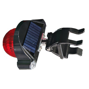 Feux d'avertissement LED à énergie solaire, couleur rouge, pour la construction électrique et l'utilisation des réseaux électriques - Product Image 5
