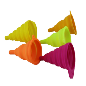 Funil de silicone dobrável para cozinha, conjunto de funil grande e pequeno para óleo de alimentos e garrafas de água sem bpa - Product Image 5