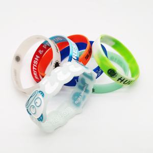 Event Sport Armbänder Fashion Match Gruppierung Silikon kautschuk Armbänder mit geprägtem Design - Product Image 6