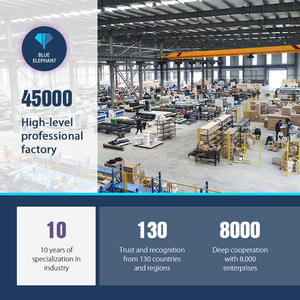 Meilleure vente : <span class=keywords><strong>Scie</strong></span> à <span class=keywords><strong>table</strong></span> coulissante automatique pour le travail du bois avec contrôle numérique pour la fabrication de portes de meubles - Product Image 2