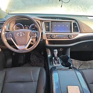 Véhicule d'occasion fiable, puissant et à fonctionnement fluide, Toyota Highlander 2.0T 2018, idéal pour les trajets urbains et les <span class=keywords><strong>vacances</strong></span> - Product Image 2