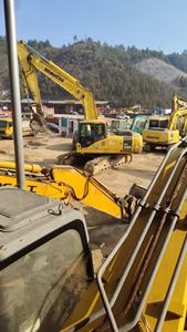 Equipo Auxiliar Komatsu pc220 Excavadoras de Orugas Usadas de Alta Calidad Komatsu PC220-7 y PC220-8N1 de 22 Toneladas con Motor en Venta - Product Image 2