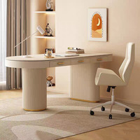 Bureau de direction moderne et minimaliste en pierre avec base cannelée, 2-3 tiroirs, design de luxe léger pour immeuble de bureaux