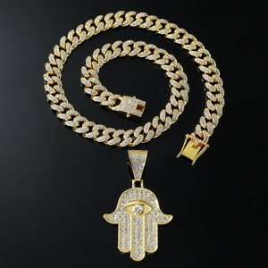 2026 Hot Selling Eyes Palm Shaped Geometric Pendant Necklace Personalized Hip Hop Style Men's Necklaces Trendy Jewelry Wholesale - Product Image 2