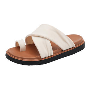 Chaussons d'hiver pour femmes et hommes, taille universelle, antidérapants, doux et chauds, chaussures d'intérieur pour l'hiver - Product Image 3