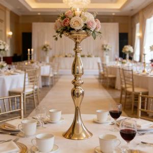 Nuevos Accesorios para Boda, Candelabro Dorado Francés Simple y Creativo, Decoración para Mesa de Boda, Portaflores Europeo - Product Image 2