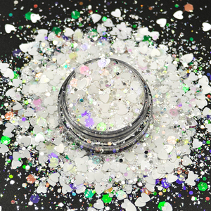 Paillettes holographiques coeur d'amour paillettes remplissage <span class=keywords><strong>de</strong></span> résine époxy Laser coeur flocons <span class=keywords><strong>de</strong></span> résine remplissage pour cadeau <span class=keywords><strong>de</strong></span> saint valentin - Product Image 6