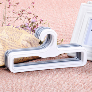 17*8cm plastique écharpe cintres <span class=keywords><strong>porte</strong></span>-serviettes <span class=keywords><strong>placard</strong></span> organisateur <span class=keywords><strong>pour</strong></span> écharpes cravates châles ceintures serviettes - Product Image 2