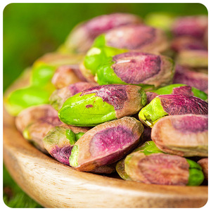Pistaches séchées naturelles de haute qualité en gros, noyaux de pistaches bruts de qualité supérieure, 100% naturels, qualité export - Product Image 3