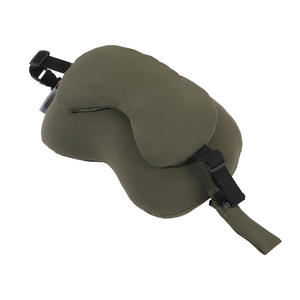 Almohada de espuma viscoelástica en forma de U con máscara para los ojos, soporte portátil para el cuello para viajes y siestas en la oficina, color verde oscuro sólido - Product Image 1