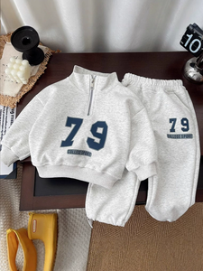 Nouvel ensemble deux pièces décontracté pour garçons, sweat-shirt à col montant, collection automne 2026 - Product Image 2