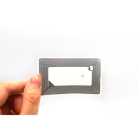 Échantillon gratuit d'étiquette NFC ISO14443a, étiquette RFID, puce 13,56 MHz, NTAG215, autocollant NFC, logo personnalisé, autocollant NFC