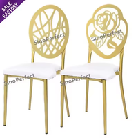 Chaise de mariage Chiavari en métal doré et blanc avec coussin pour événements et banquets – Vente en gros
