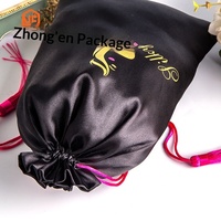 Sacs en satin avec logo personnalisé pour l'emballage de bagues, bracelets, colliers, bijoux, coffrets cadeaux et présentation en magasin