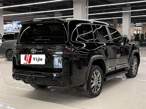 <span class=keywords><strong>Toyota</strong></span> <span class=keywords><strong>Land</strong></span> <span class=keywords><strong>Cruiser</strong></span> <span class=keywords><strong>2022</strong></span> d'occasion, modèle LC300 GXR, véhicule essence 5 places, en stock pour l'exportation, prêt à être expédié, SUV conduite à gauche - Product Image 5