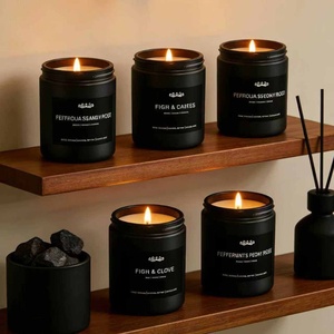 Candela Profumata Maschile in Barattolo Nero, Cera di Soia Naturale, Fragranza Minimalista <span class=keywords><strong>per</strong></span> la <span class=keywords><strong>Casa</strong></span>, Lunga Durata, Stoppino in Cotone, Regalo <span class=keywords><strong>per</strong></span> <span class=keywords><strong>Lui</strong></span>, Festa - Product Image 1