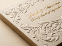 Tarjetas de Invitación de Boda de Papel de Algodón de Lujo Qiaohan, 600 g/m², con Relieve Floral Barroco Personalizado, Lámina Dorada, Juego Personalizado