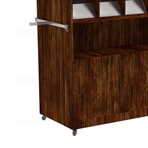 Armoires de présentation de luxe en bois massif avec crochets latéraux et roulettes inférieures pour l'affichage de costumes et de chemises en magasin de vêtements - Product Image 5